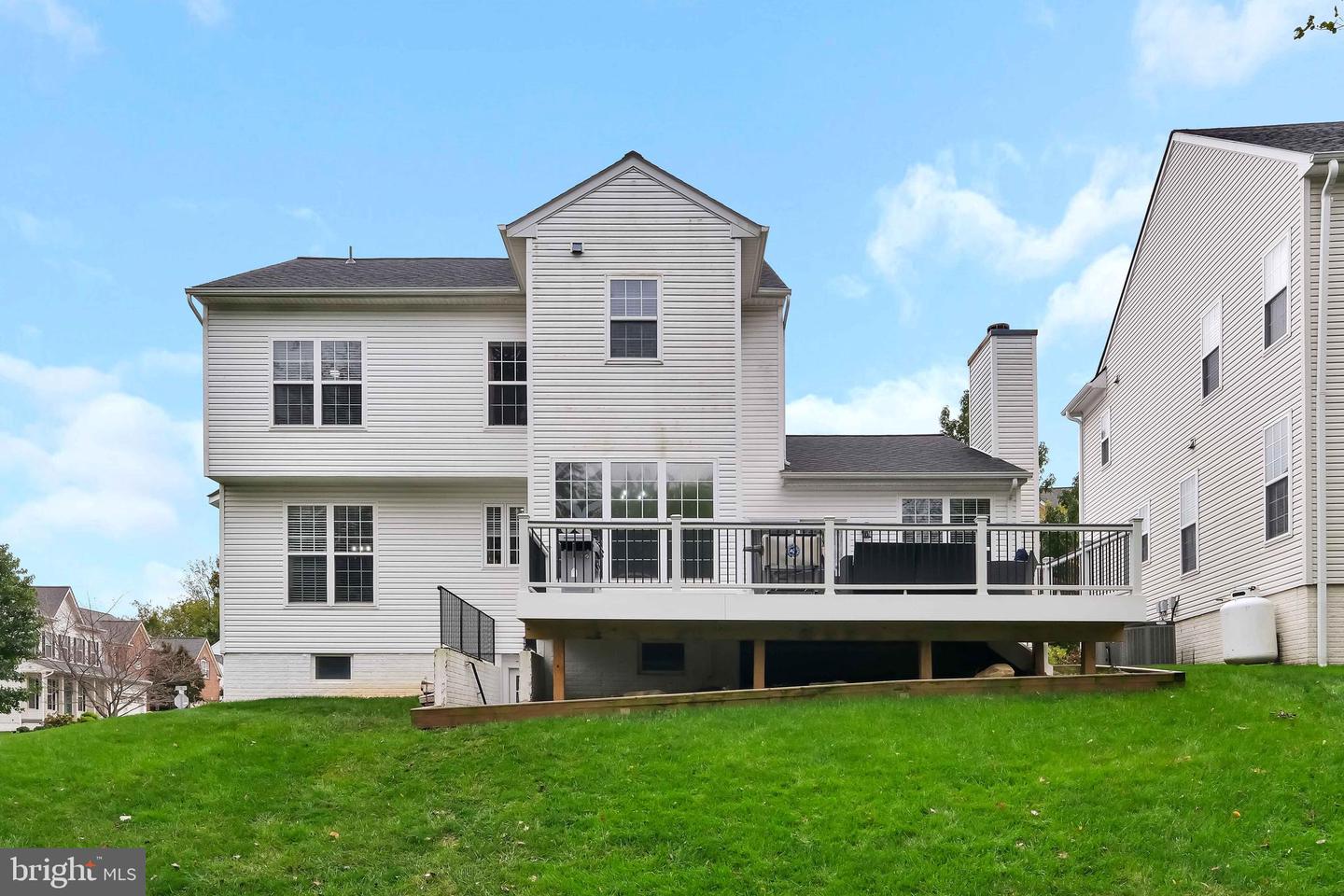 35530 SARASOTA ST, ROUND HILL, Virginia 20141, 4 Bedrooms Bedrooms, ,3 BathroomsBathrooms,Residential,For sale,35530 SARASOTA ST,VALO2108368 MLS # VALO2108368
