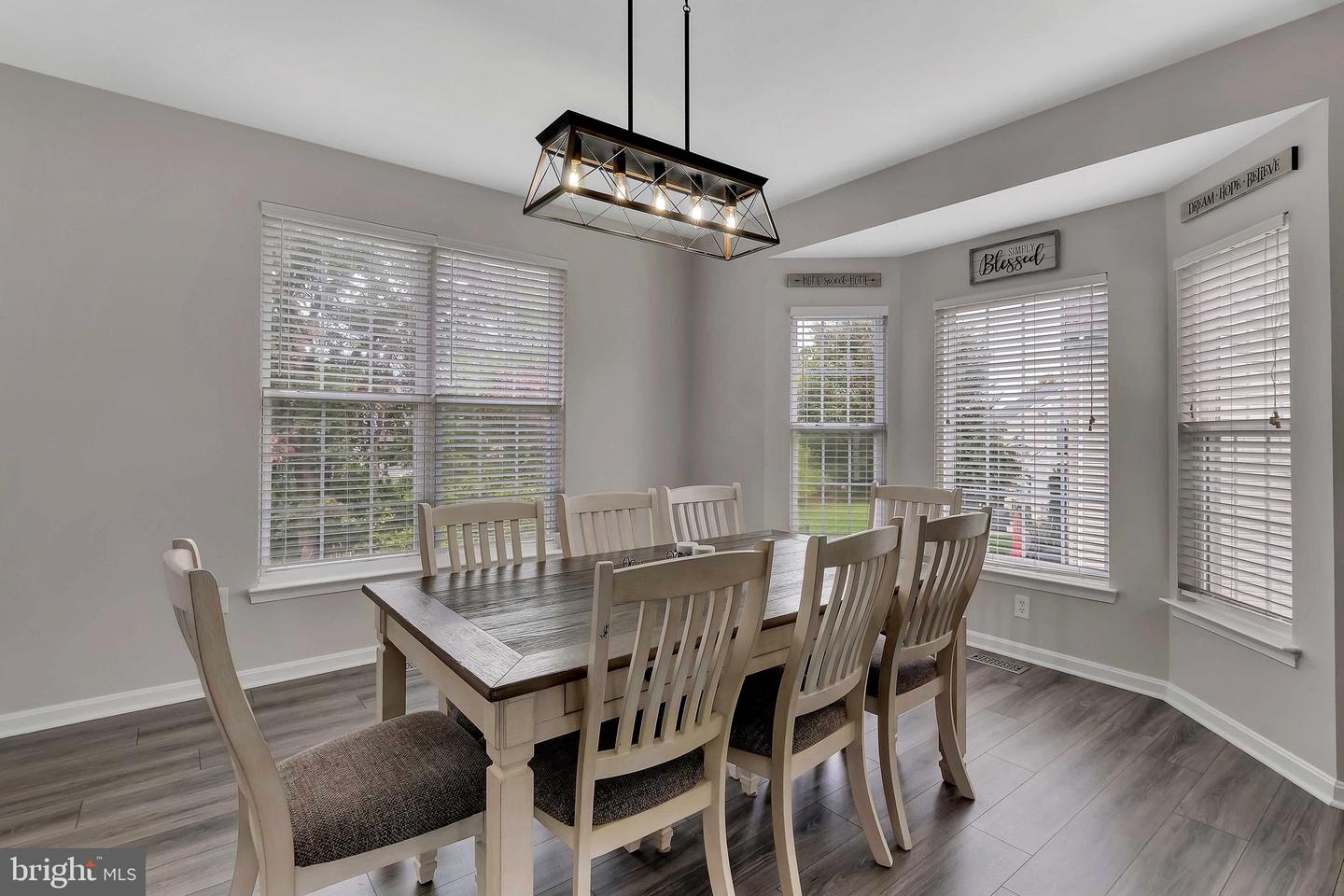 35530 SARASOTA ST, ROUND HILL, Virginia 20141, 4 Bedrooms Bedrooms, ,3 BathroomsBathrooms,Residential,For sale,35530 SARASOTA ST,VALO2108368 MLS # VALO2108368