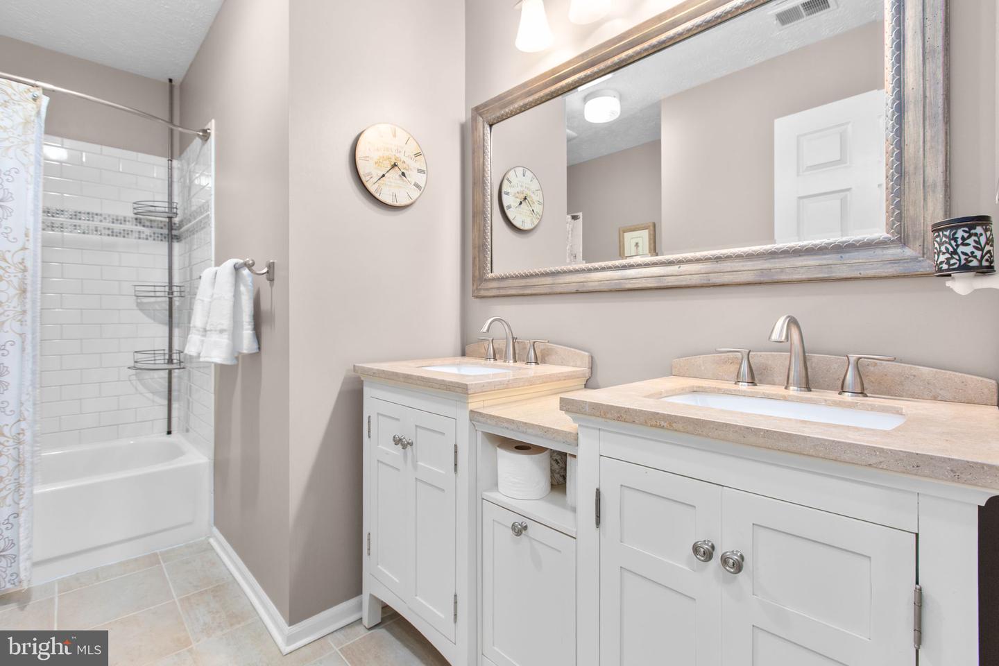 7 LEE CT, STAFFORD, Virginia 22554, 5 Bedrooms Bedrooms, ,3 BathroomsBathrooms,Residential,For sale,7 LEE CT,VAST2043352 MLS # VAST2043352 7 LEE CT, STAFFORD, Virginia 22554, 5 Bedrooms Bedrooms, ,3 BathroomsBathrooms,Residential,For sale,7 LEE CT,VAST2043352 MLS # VAST2043352