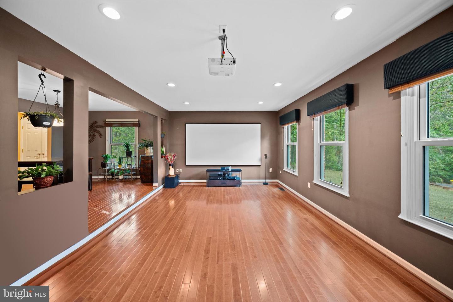 7414 KETTLE RIDGE DR, NOKESVILLE, Virginia 20181, 4 Bedrooms Bedrooms, ,2 BathroomsBathrooms,Residential,For sale,7414 KETTLE RIDGE DR,VAFQ2019316 MLS # VAFQ2019316