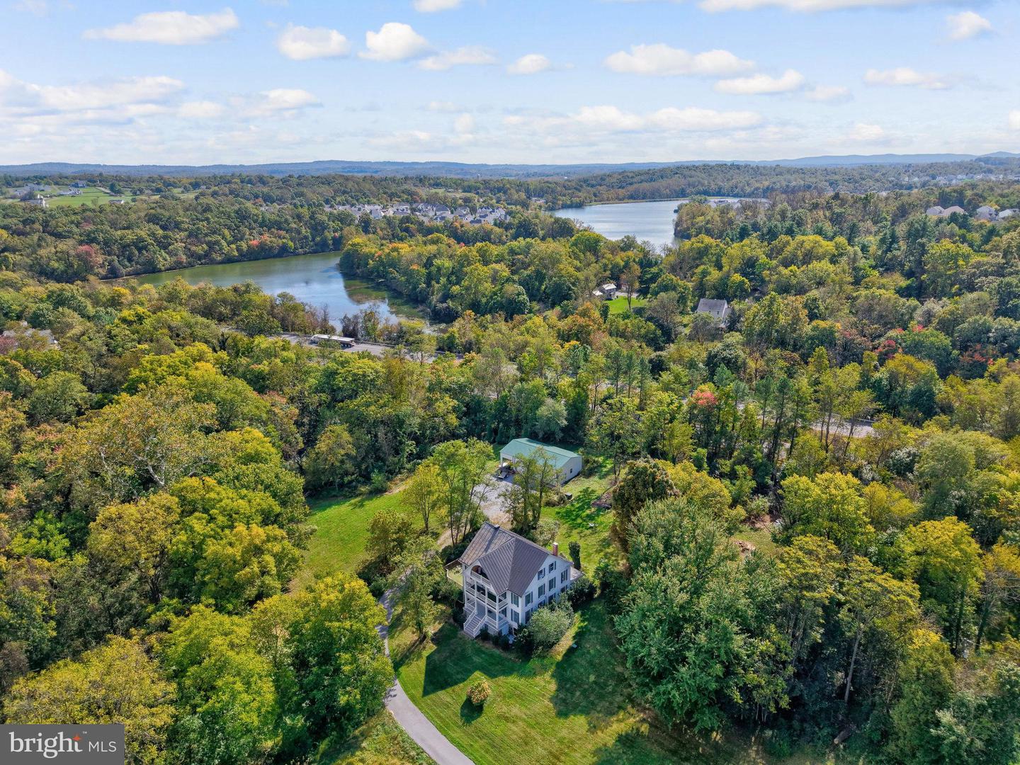 39 NEW CUT RD, ROUND HILL, Virginia 20141, 7 Bedrooms Bedrooms, ,3 BathroomsBathrooms,Residential,For sale,39 NEW CUT RD,VALO2108464 MLS # VALO2108464