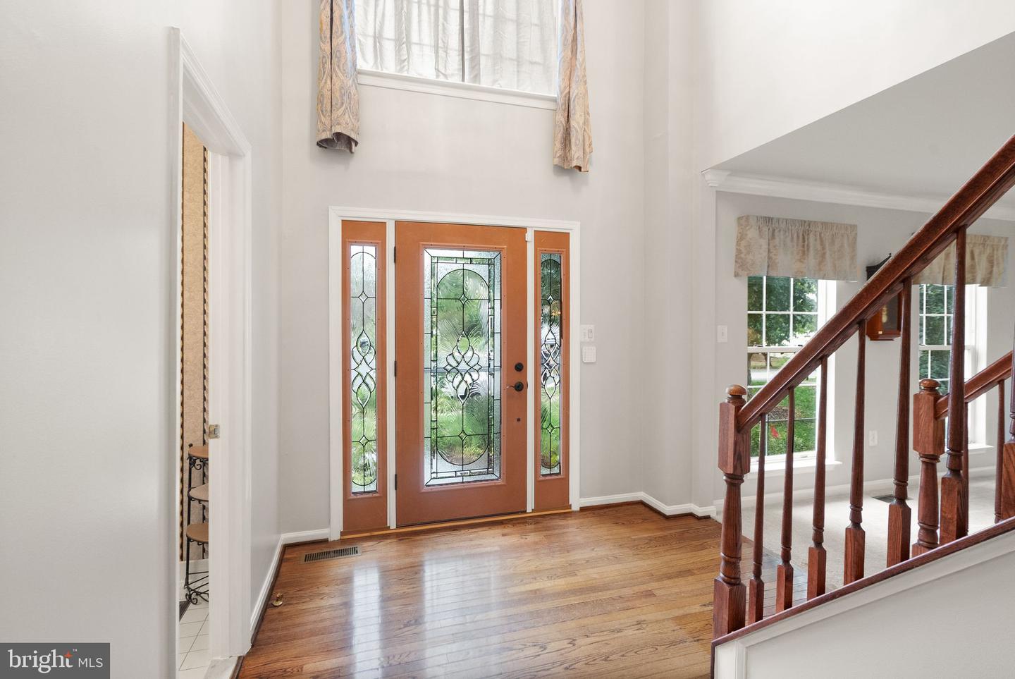 20900 HOLLYBERRY CT, ASHBURN, Virginia 20147, 5 Bedrooms Bedrooms, ,3 BathroomsBathrooms,Residential,For sale,20900 HOLLYBERRY CT,VALO2108522 MLS # VALO2108522