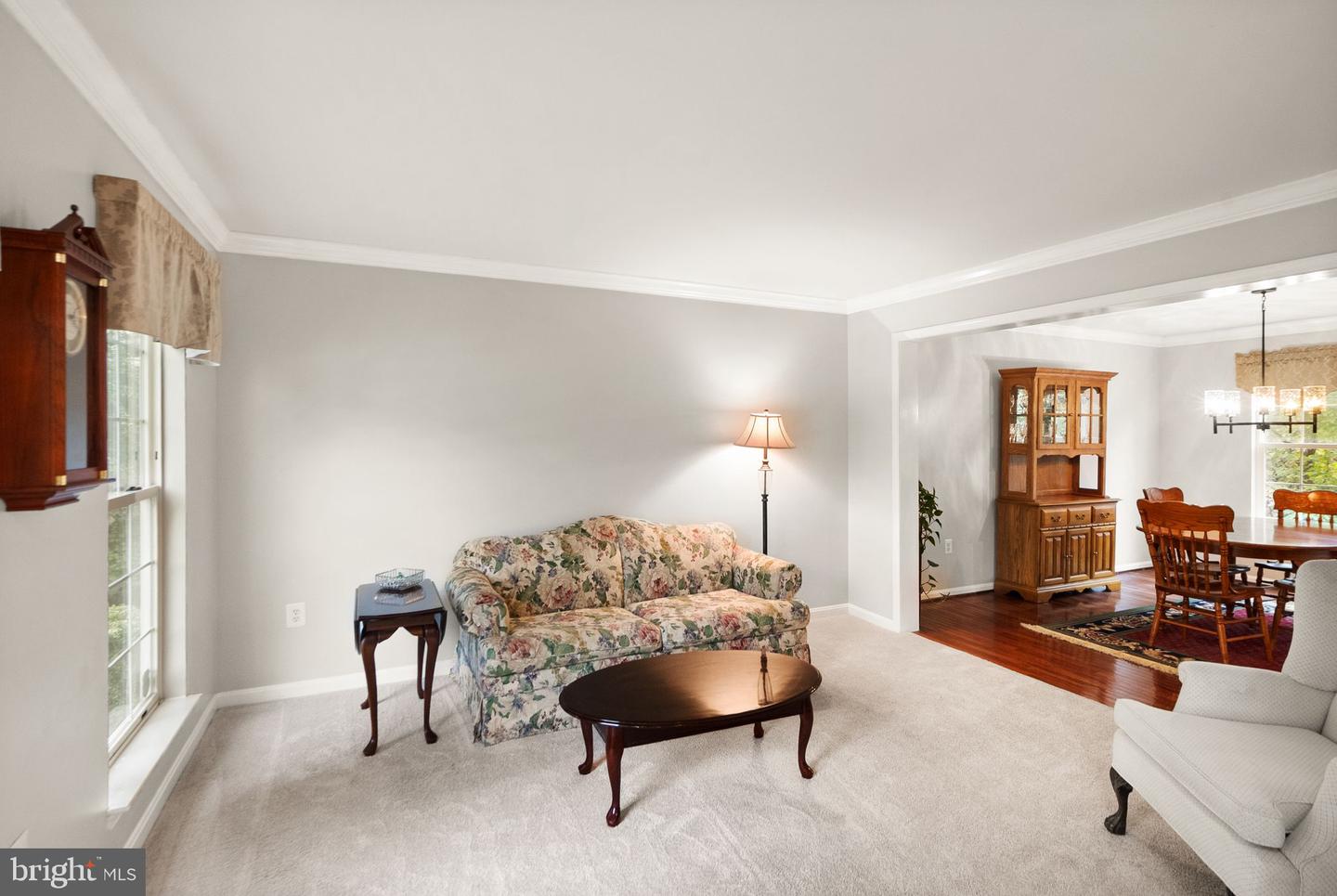 20900 HOLLYBERRY CT, ASHBURN, Virginia 20147, 5 Bedrooms Bedrooms, ,3 BathroomsBathrooms,Residential,For sale,20900 HOLLYBERRY CT,VALO2108522 MLS # VALO2108522