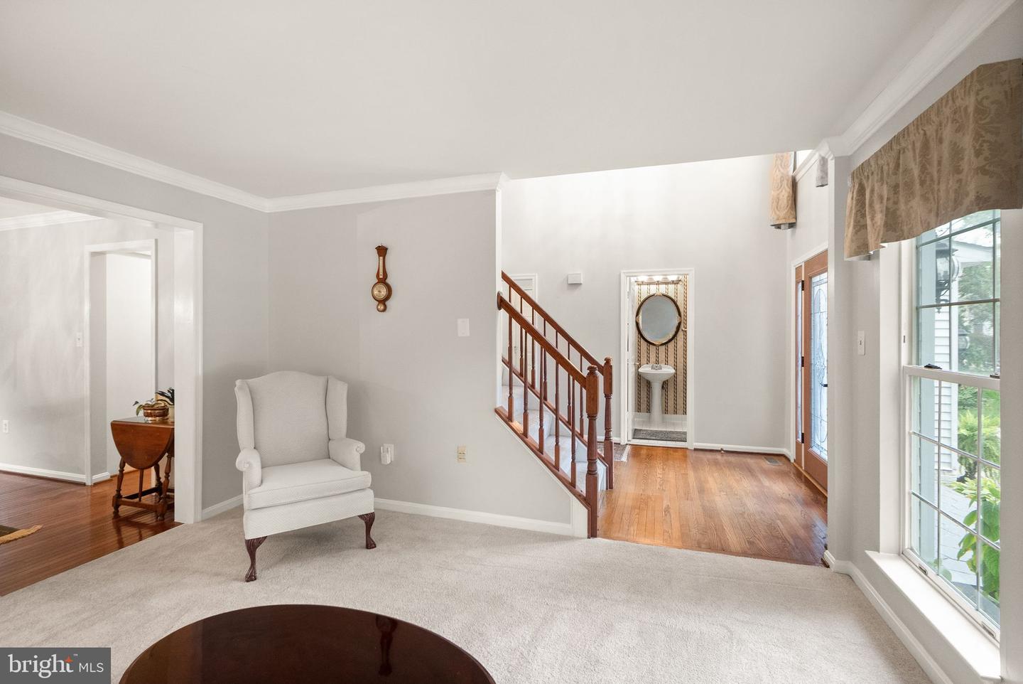 20900 HOLLYBERRY CT, ASHBURN, Virginia 20147, 5 Bedrooms Bedrooms, ,3 BathroomsBathrooms,Residential,For sale,20900 HOLLYBERRY CT,VALO2108522 MLS # VALO2108522