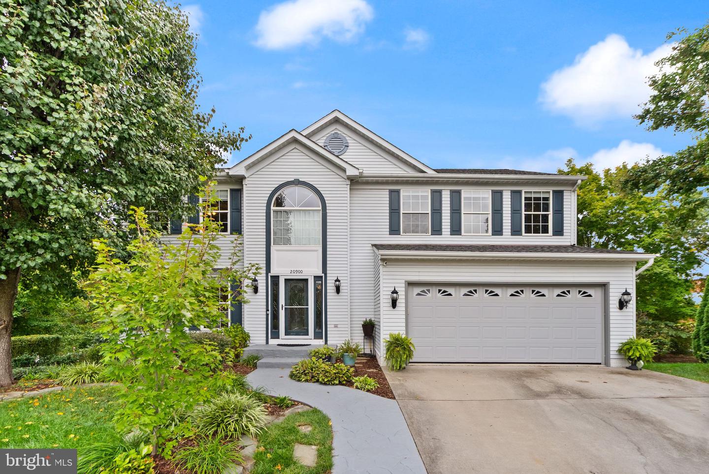 20900 HOLLYBERRY CT, ASHBURN, Virginia 20147, 5 Bedrooms Bedrooms, ,3 BathroomsBathrooms,Residential,For sale,20900 HOLLYBERRY CT,VALO2108522 MLS # VALO2108522