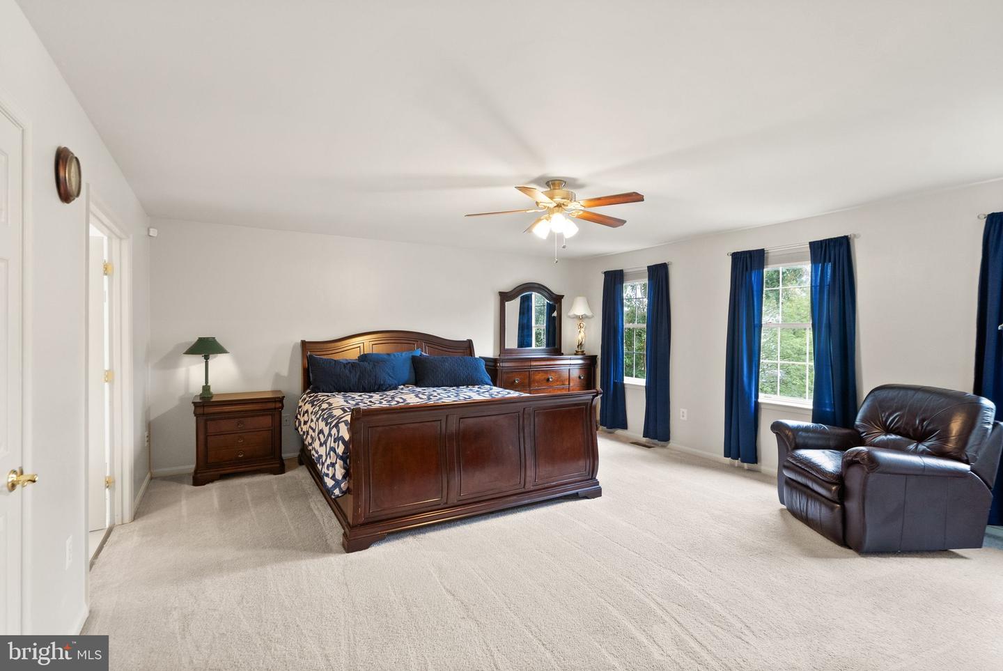 20900 HOLLYBERRY CT, ASHBURN, Virginia 20147, 5 Bedrooms Bedrooms, ,3 BathroomsBathrooms,Residential,For sale,20900 HOLLYBERRY CT,VALO2108522 MLS # VALO2108522