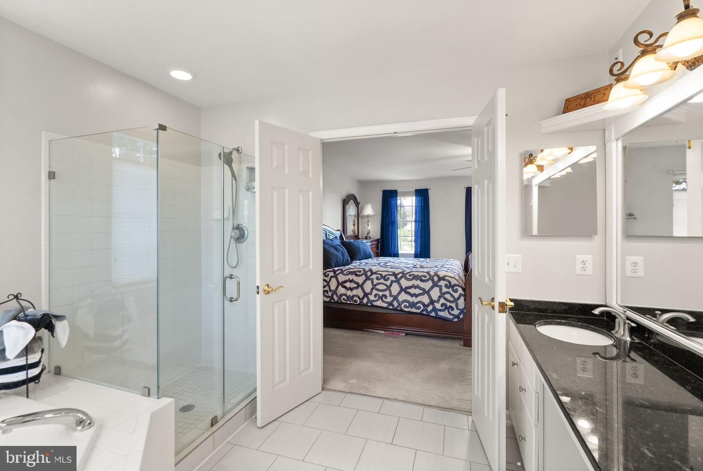 20900 HOLLYBERRY CT, ASHBURN, Virginia 20147, 5 Bedrooms Bedrooms, ,3 BathroomsBathrooms,Residential,For sale,20900 HOLLYBERRY CT,VALO2108522 MLS # VALO2108522