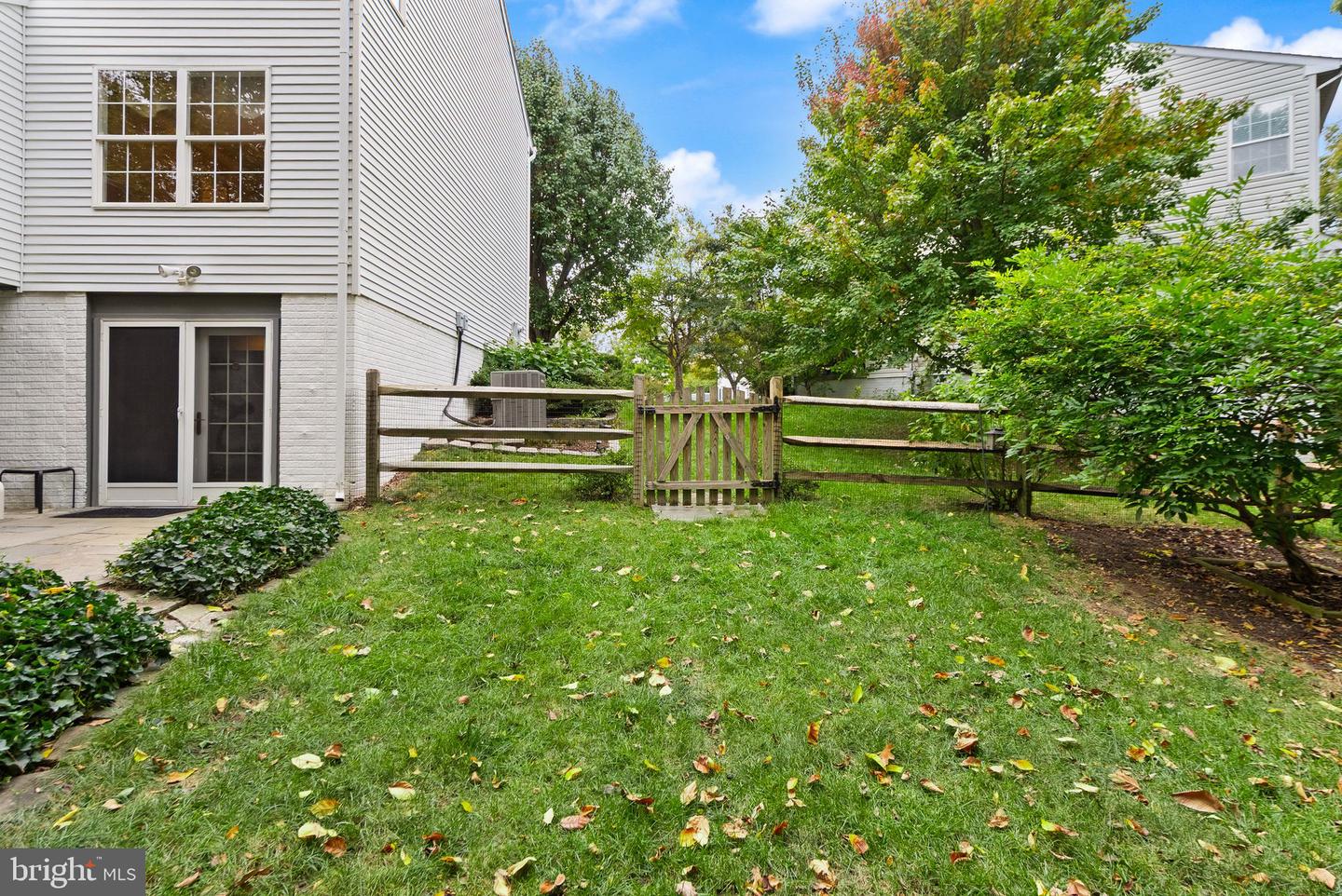 20900 HOLLYBERRY CT, ASHBURN, Virginia 20147, 5 Bedrooms Bedrooms, ,3 BathroomsBathrooms,Residential,For sale,20900 HOLLYBERRY CT,VALO2108522 MLS # VALO2108522