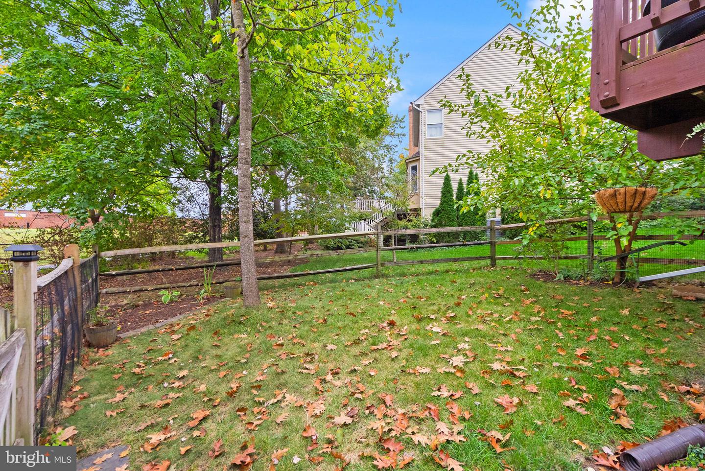 20900 HOLLYBERRY CT, ASHBURN, Virginia 20147, 5 Bedrooms Bedrooms, ,3 BathroomsBathrooms,Residential,For sale,20900 HOLLYBERRY CT,VALO2108522 MLS # VALO2108522