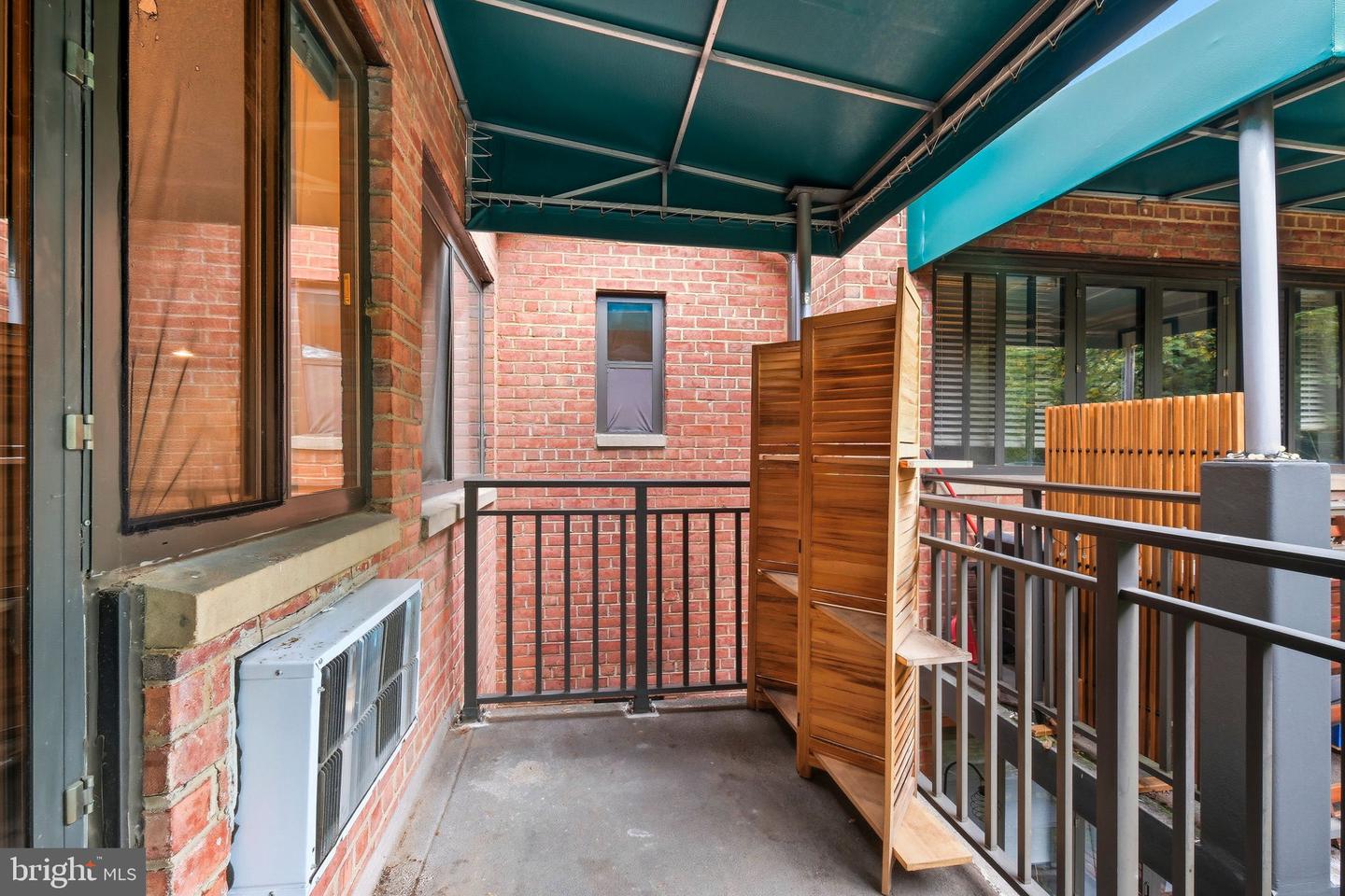 2325 42ND ST NW #420, WASHINGTON, District Of Columbia 20007, 1 Bedroom Bedrooms, ,1 BathroomBathrooms,Residential,For sale,2325 42ND ST NW #420,DCDC2226312 MLS # DCDC2226312