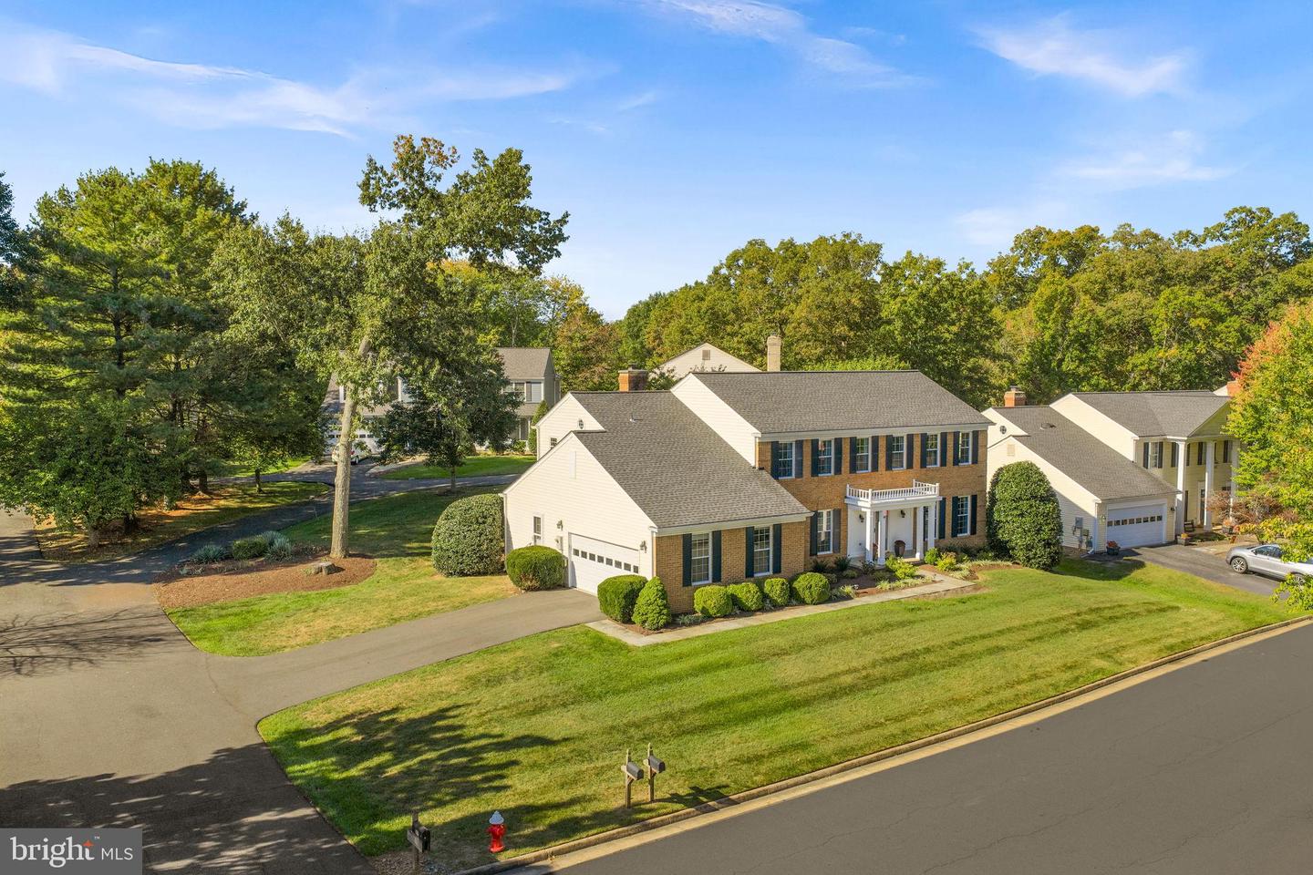 18 CHRISTOPHER LN, STERLING, Virginia 20165, 4 Bedrooms Bedrooms, 19 Rooms Rooms,3 BathroomsBathrooms,Residential,For sale,18 CHRISTOPHER LN,VALO2108554 MLS # VALO2108554