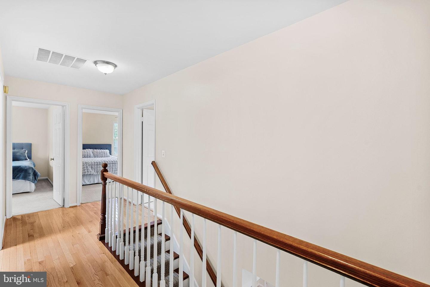 18 CHRISTOPHER LN, STERLING, Virginia 20165, 4 Bedrooms Bedrooms, 19 Rooms Rooms,3 BathroomsBathrooms,Residential,For sale,18 CHRISTOPHER LN,VALO2108554 MLS # VALO2108554