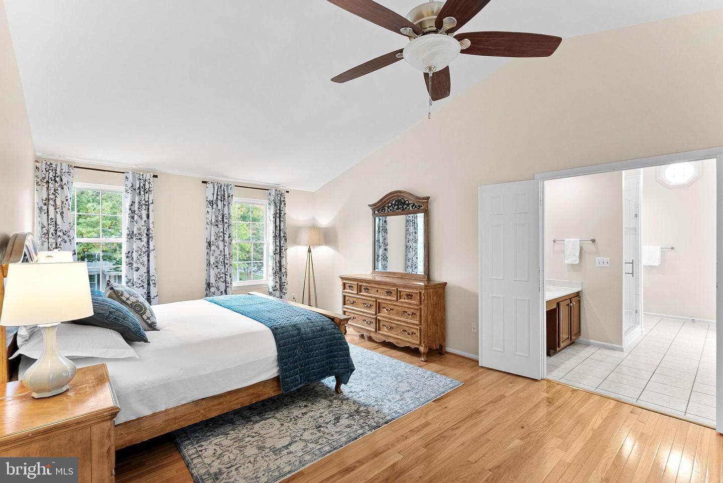18 CHRISTOPHER LN, STERLING, Virginia 20165, 4 Bedrooms Bedrooms, 19 Rooms Rooms,3 BathroomsBathrooms,Residential,For sale,18 CHRISTOPHER LN,VALO2108554 MLS # VALO2108554