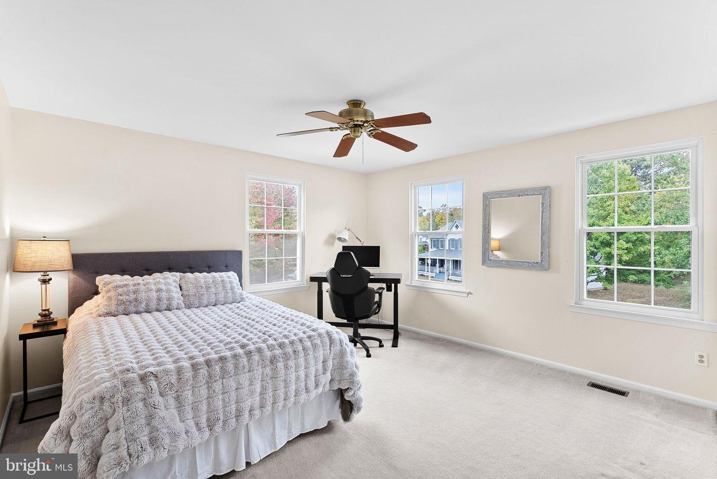 18 CHRISTOPHER LN, STERLING, Virginia 20165, 4 Bedrooms Bedrooms, 19 Rooms Rooms,3 BathroomsBathrooms,Residential,For sale,18 CHRISTOPHER LN,VALO2108554 MLS # VALO2108554