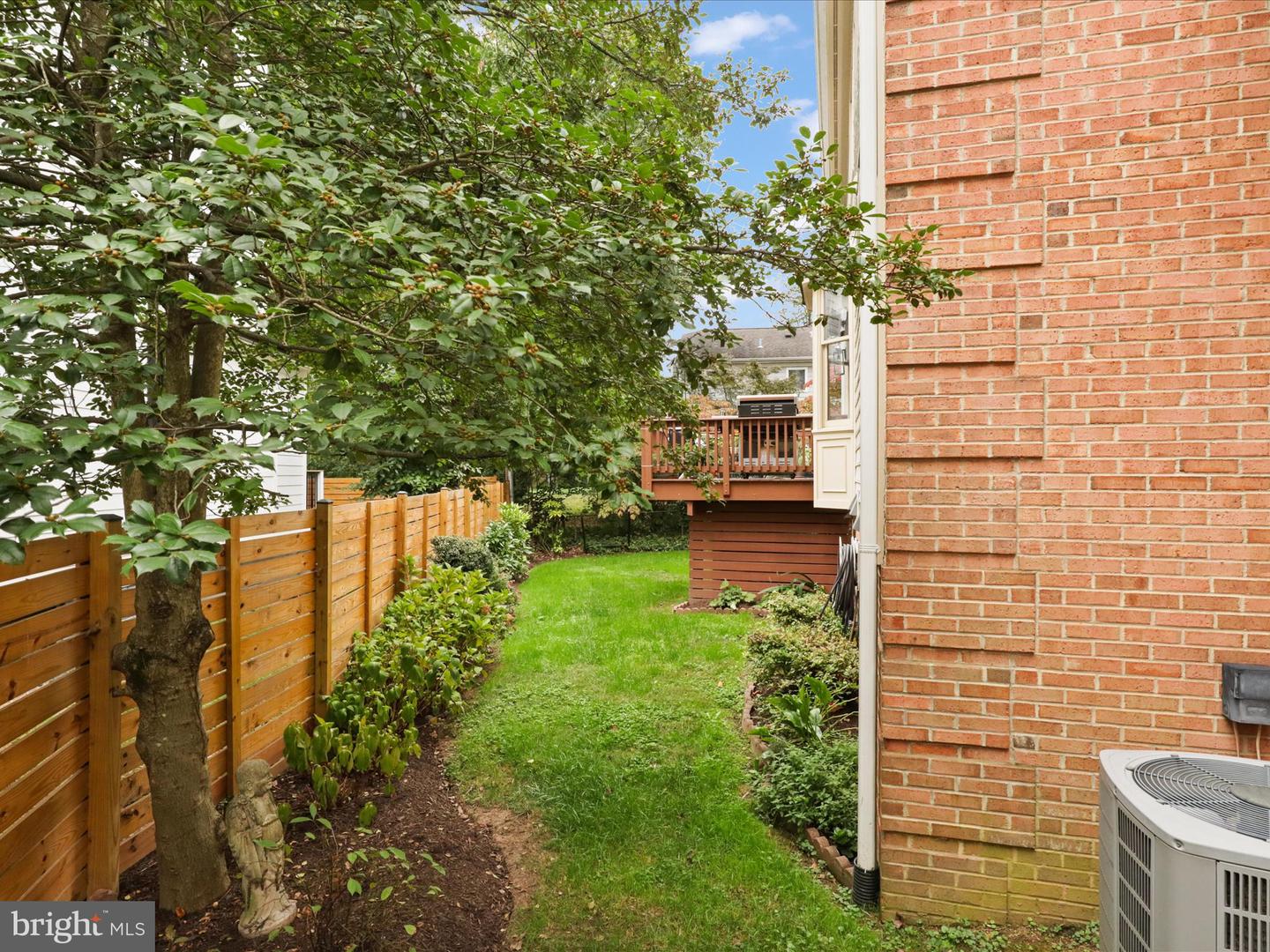 6100 35TH ST N, ARLINGTON, Virginia 22213, 5 Bedrooms Bedrooms, ,3 BathroomsBathrooms,Residential,For sale,6100 35TH ST N,VAAR2064748 MLS # VAAR2064748
