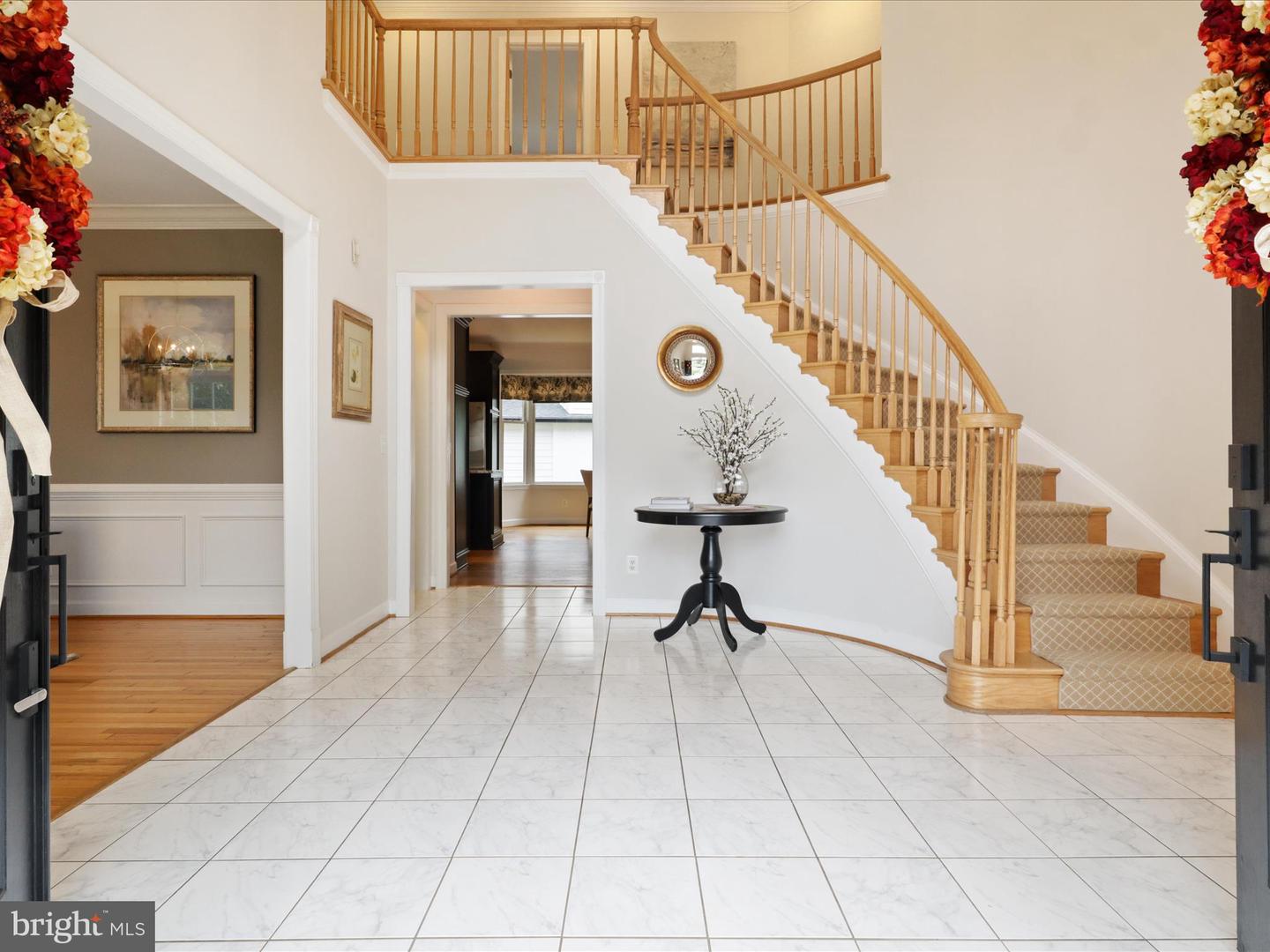 6100 35TH ST N, ARLINGTON, Virginia 22213, 5 Bedrooms Bedrooms, ,3 BathroomsBathrooms,Residential,For sale,6100 35TH ST N,VAAR2064748 MLS # VAAR2064748