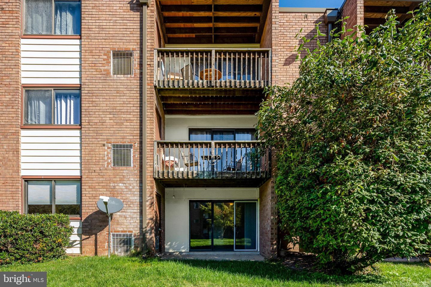 10723 W WEST DR #103, FAIRFAX, Virginia 22030, 2 Bedrooms Bedrooms, ,1 BathroomBathrooms,Residential,For sale,10723 W WEST DR #103,VAFC2007166 MLS # VAFC2007166