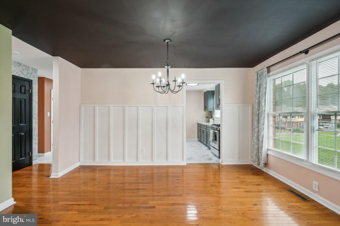 4513 GARFIELD CT, FREDERICKSBURG, Virginia 22408, 4 Bedrooms Bedrooms, ,3 BathroomsBathrooms,Residential,For sale,4513 GARFIELD CT,VASP2036870 MLS # VASP2036870