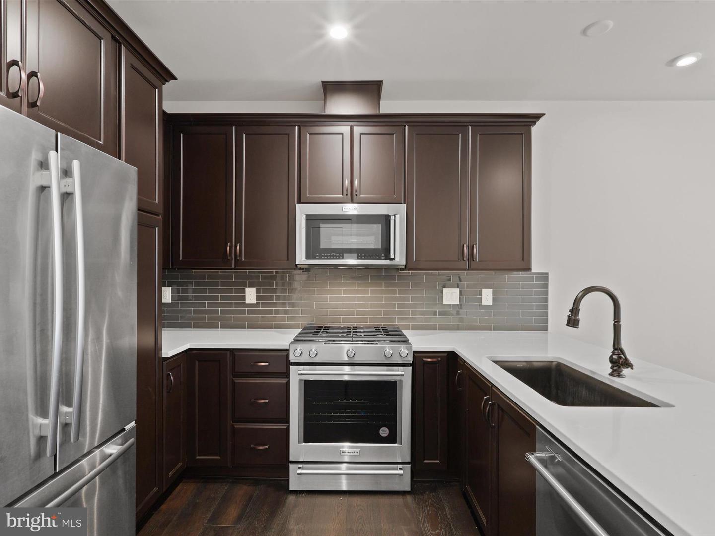 7552 SAWYER FARM WAY #1405, MCLEAN, Virginia 22102, 3 Bedrooms Bedrooms, ,2 BathroomsBathrooms,Residential,For sale,7552 SAWYER FARM WAY #1405,VAFX2274172 MLS # VAFX2274172 7552 SAWYER FARM WAY #1405, MCLEAN, Virginia 22102, 3 Bedrooms Bedrooms, ,2 BathroomsBathrooms,Residential,For sale,7552 SAWYER FARM WAY #1405,VAFX2274172 MLS # VAFX2274172