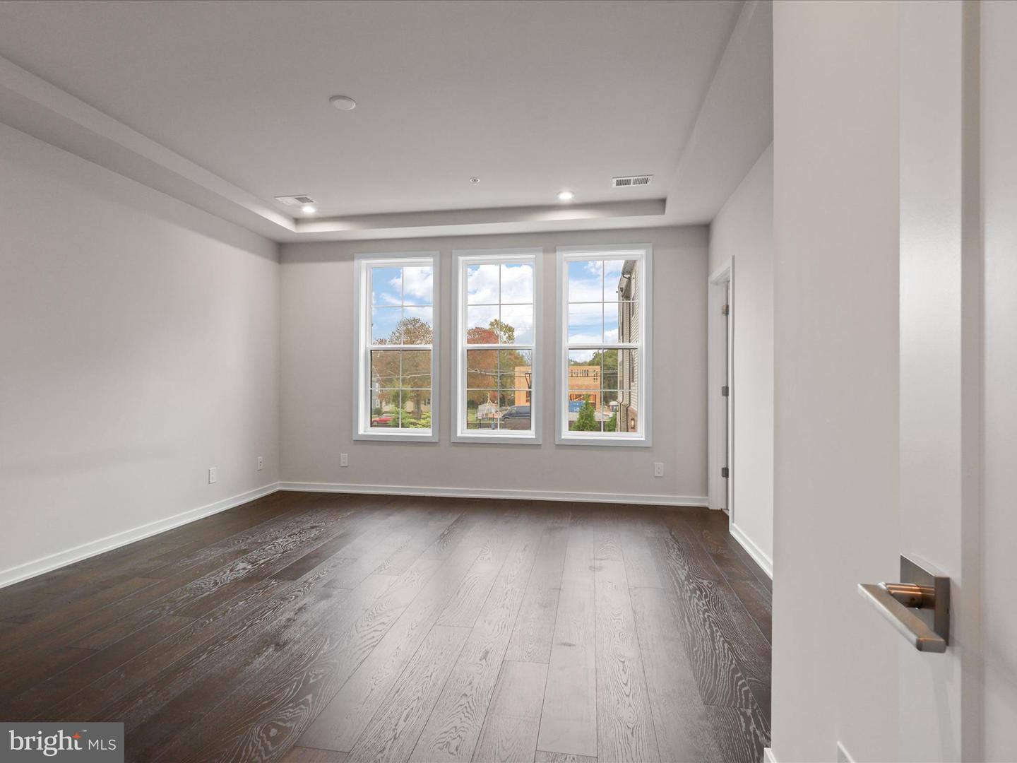 7552 SAWYER FARM WAY #1405, MCLEAN, Virginia 22102, 3 Bedrooms Bedrooms, ,2 BathroomsBathrooms,Residential,For sale,7552 SAWYER FARM WAY #1405,VAFX2274172 MLS # VAFX2274172 7552 SAWYER FARM WAY #1405, MCLEAN, Virginia 22102, 3 Bedrooms Bedrooms, ,2 BathroomsBathrooms,Residential,For sale,7552 SAWYER FARM WAY #1405,VAFX2274172 MLS # VAFX2274172