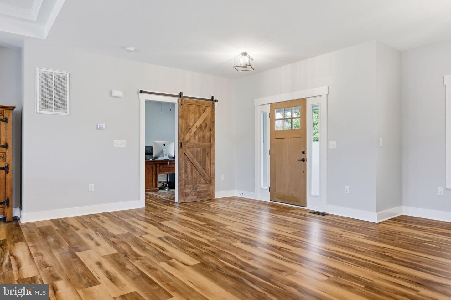 120 SPRINGWOOD LN, STEPHENS CITY, Virginia 22655, 4 Bedrooms Bedrooms, ,3 BathroomsBathrooms,Residential,For sale,120 SPRINGWOOD LN,VAFV2037354 MLS # VAFV2037354