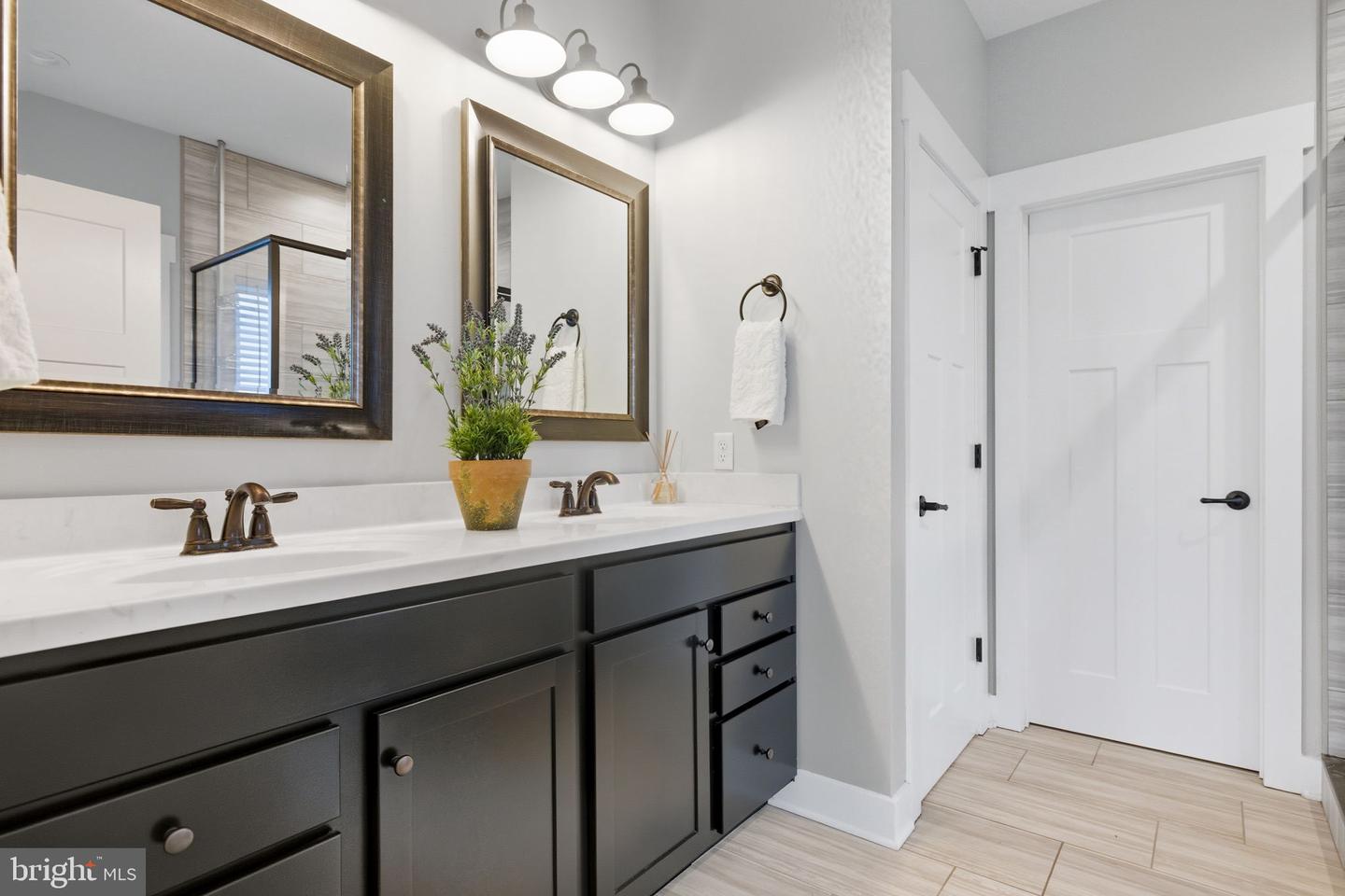 120 SPRINGWOOD LN, STEPHENS CITY, Virginia 22655, 4 Bedrooms Bedrooms, ,3 BathroomsBathrooms,Residential,For sale,120 SPRINGWOOD LN,VAFV2037354 MLS # VAFV2037354