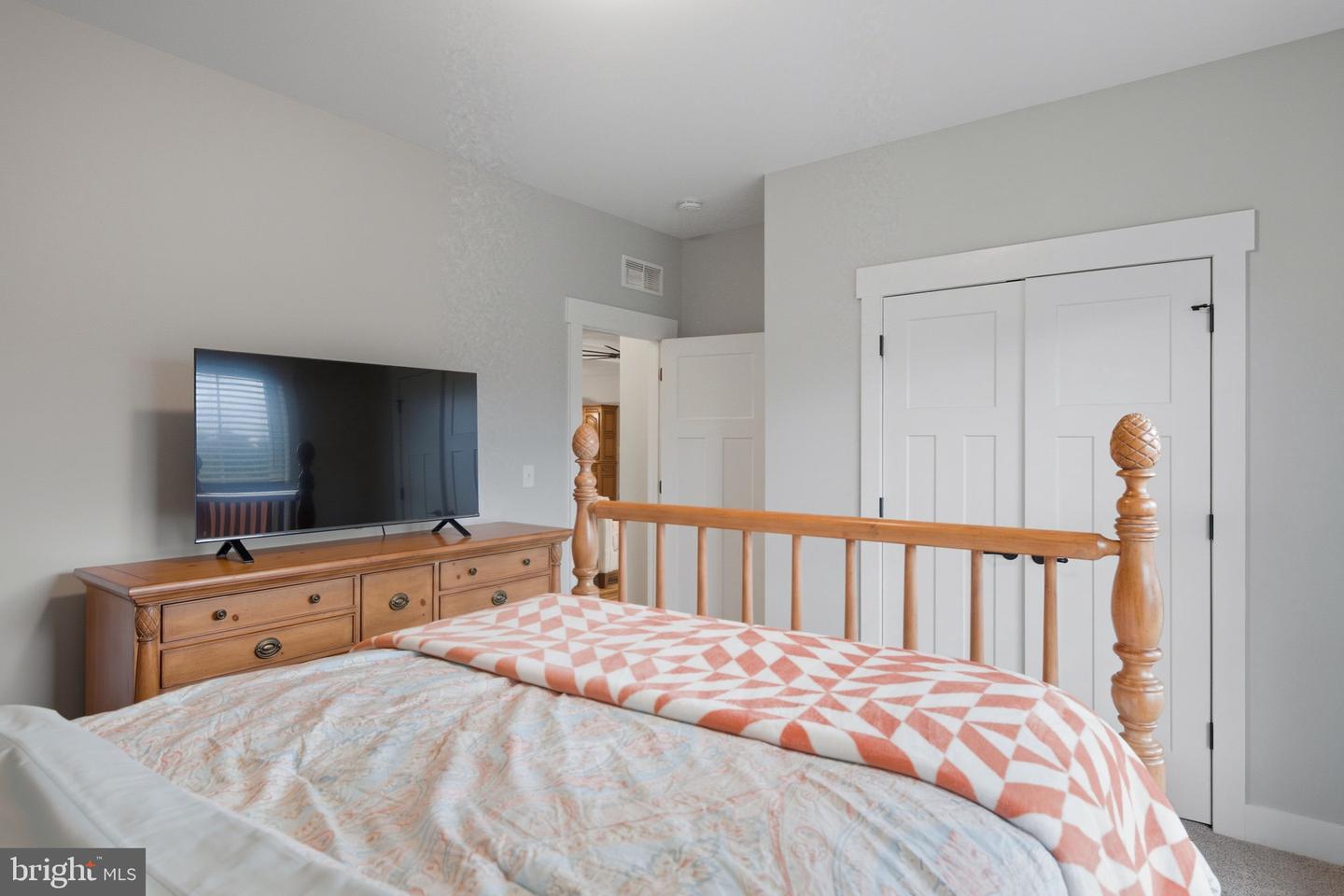 120 SPRINGWOOD LN, STEPHENS CITY, Virginia 22655, 4 Bedrooms Bedrooms, ,3 BathroomsBathrooms,Residential,For sale,120 SPRINGWOOD LN,VAFV2037354 MLS # VAFV2037354