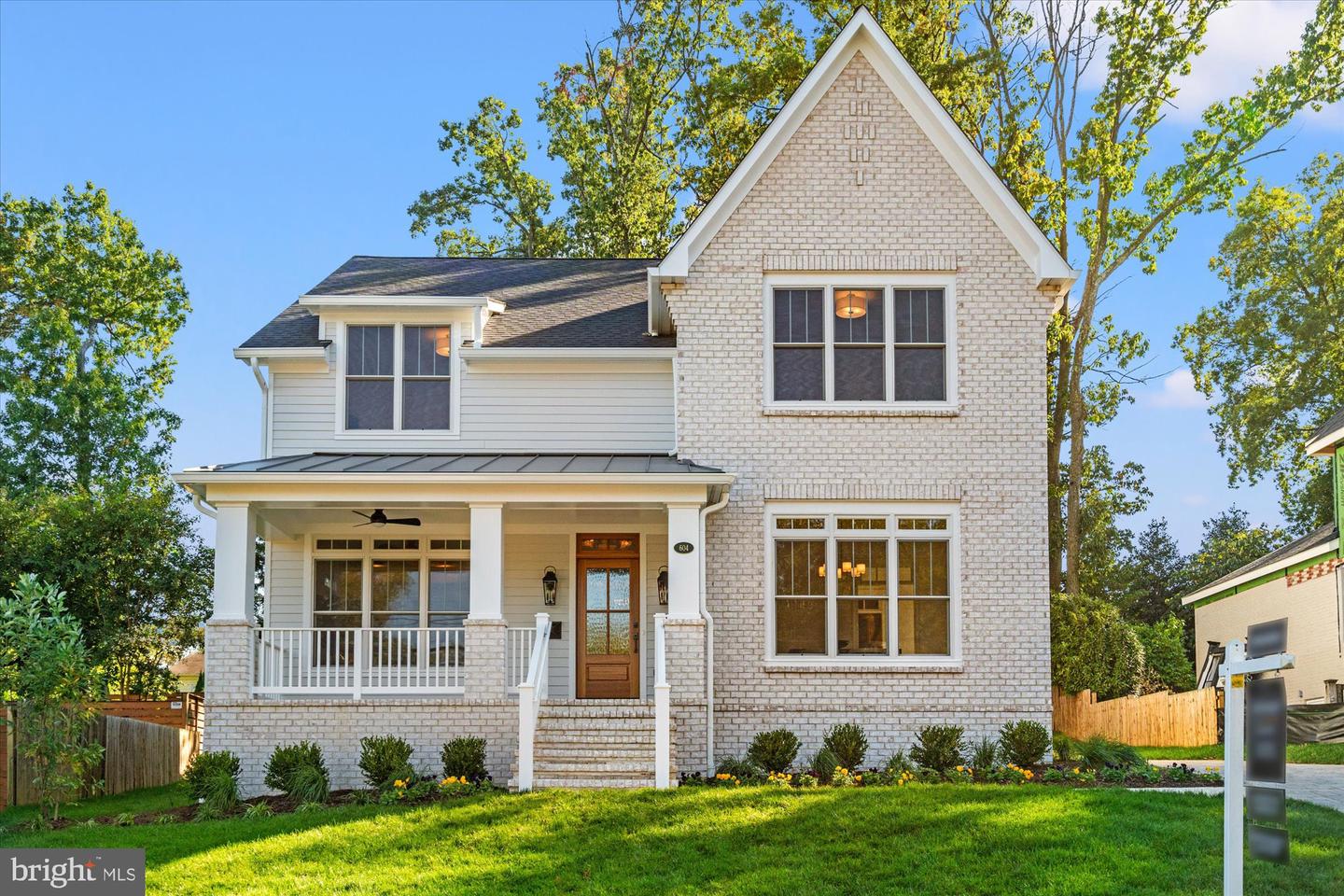 604 CRESTWOOD DR, ALEXANDRIA, Virginia 22302, 5 Bedrooms Bedrooms, ,4 BathroomsBathrooms,Residential,For sale,604 CRESTWOOD DR,VAAX2050766 MLS # VAAX2050766