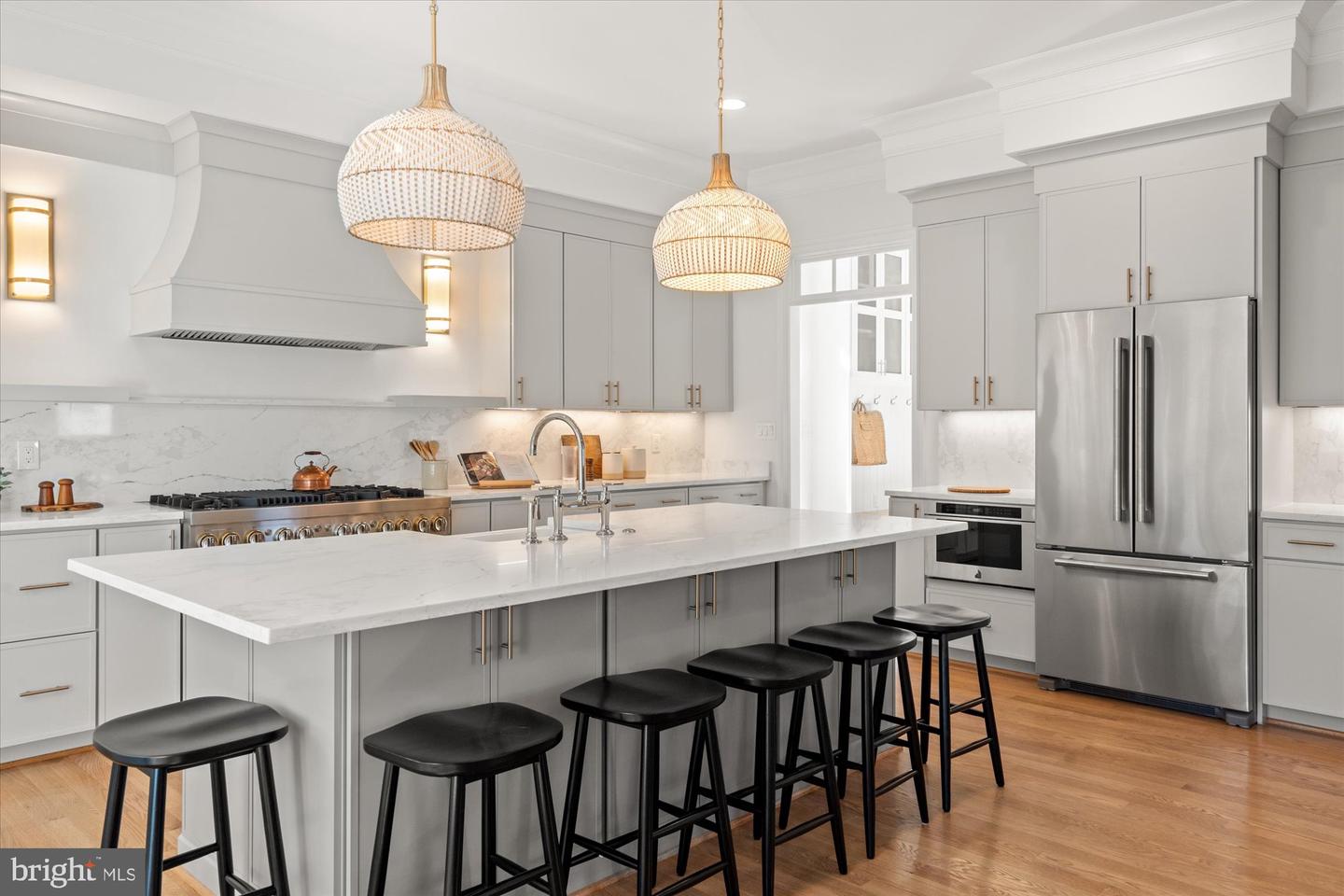604 CRESTWOOD DR, ALEXANDRIA, Virginia 22302, 5 Bedrooms Bedrooms, ,4 BathroomsBathrooms,Residential,For sale,604 CRESTWOOD DR,VAAX2050766 MLS # VAAX2050766