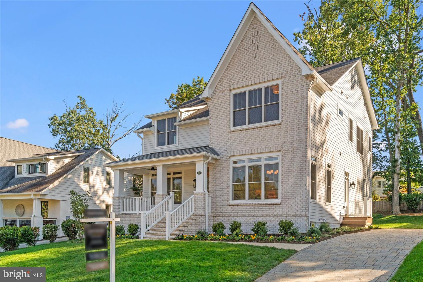 604 CRESTWOOD DR, ALEXANDRIA, Virginia 22302, 5 Bedrooms Bedrooms, ,4 BathroomsBathrooms,Residential,For sale,604 CRESTWOOD DR,VAAX2050766 MLS # VAAX2050766