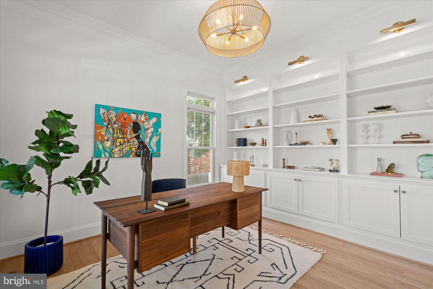 604 CRESTWOOD DR, ALEXANDRIA, Virginia 22302, 5 Bedrooms Bedrooms, ,4 BathroomsBathrooms,Residential,For sale,604 CRESTWOOD DR,VAAX2050766 MLS # VAAX2050766