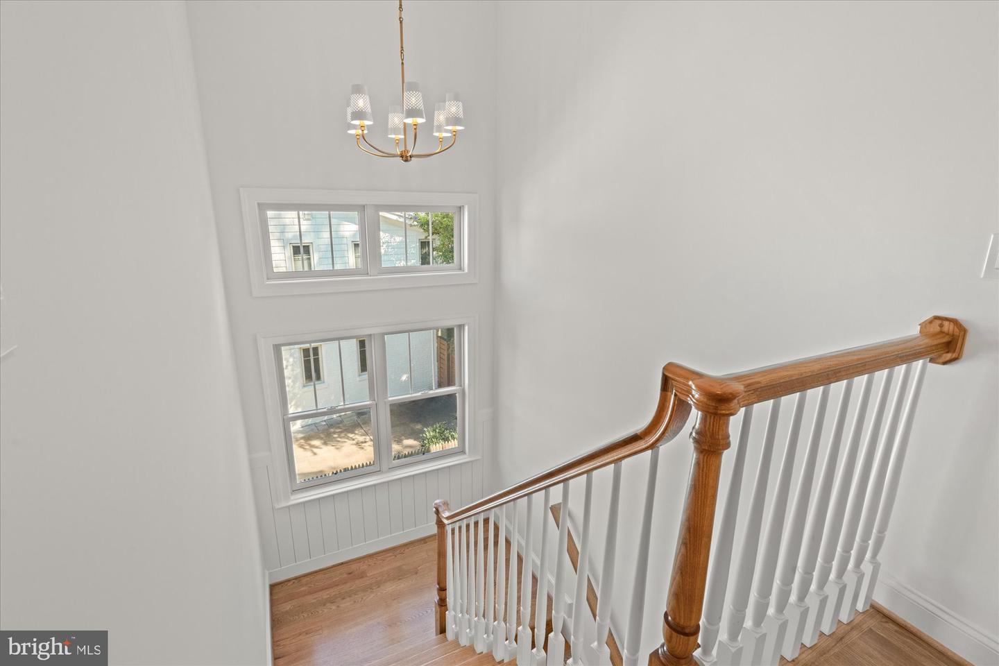 604 CRESTWOOD DR, ALEXANDRIA, Virginia 22302, 5 Bedrooms Bedrooms, ,4 BathroomsBathrooms,Residential,For sale,604 CRESTWOOD DR,VAAX2050766 MLS # VAAX2050766