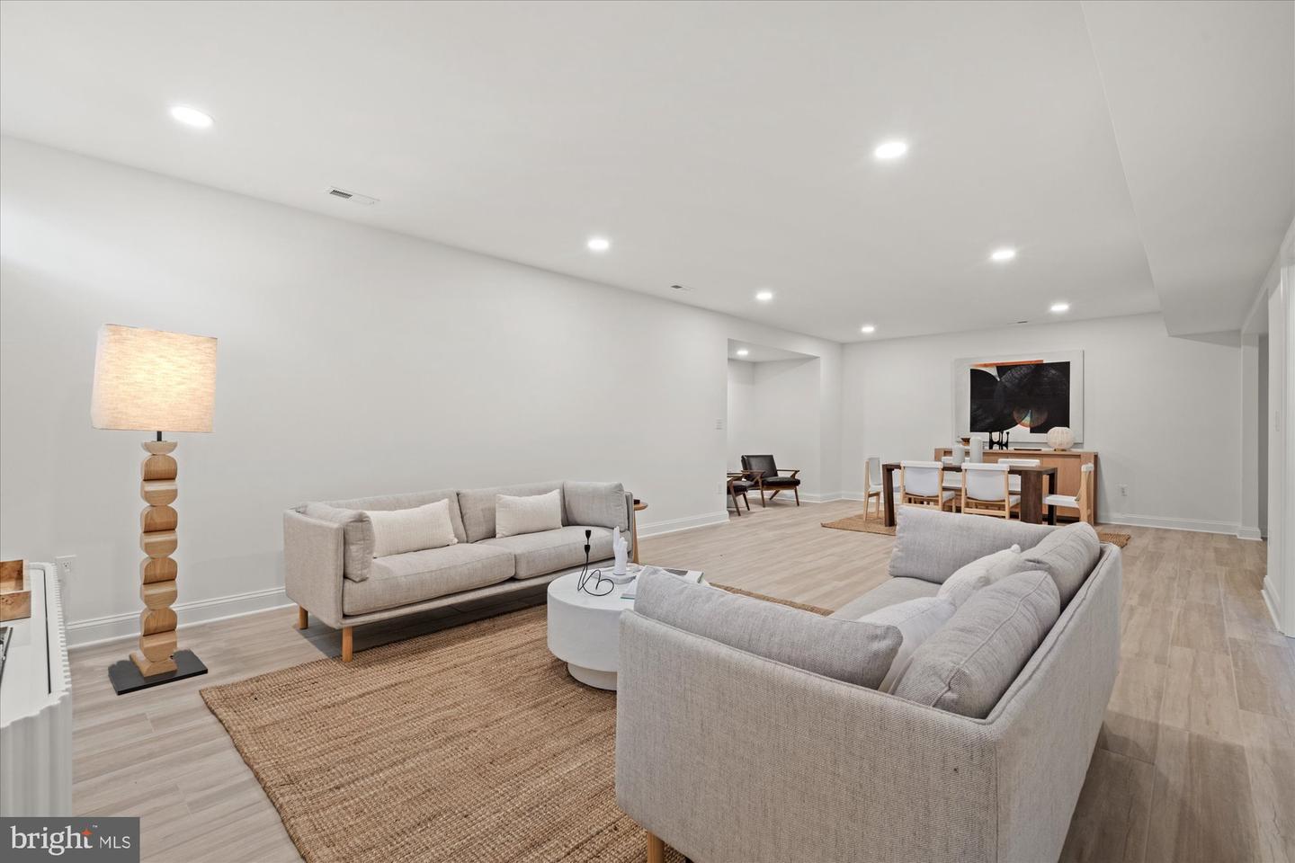 604 CRESTWOOD DR, ALEXANDRIA, Virginia 22302, 5 Bedrooms Bedrooms, ,4 BathroomsBathrooms,Residential,For sale,604 CRESTWOOD DR,VAAX2050766 MLS # VAAX2050766