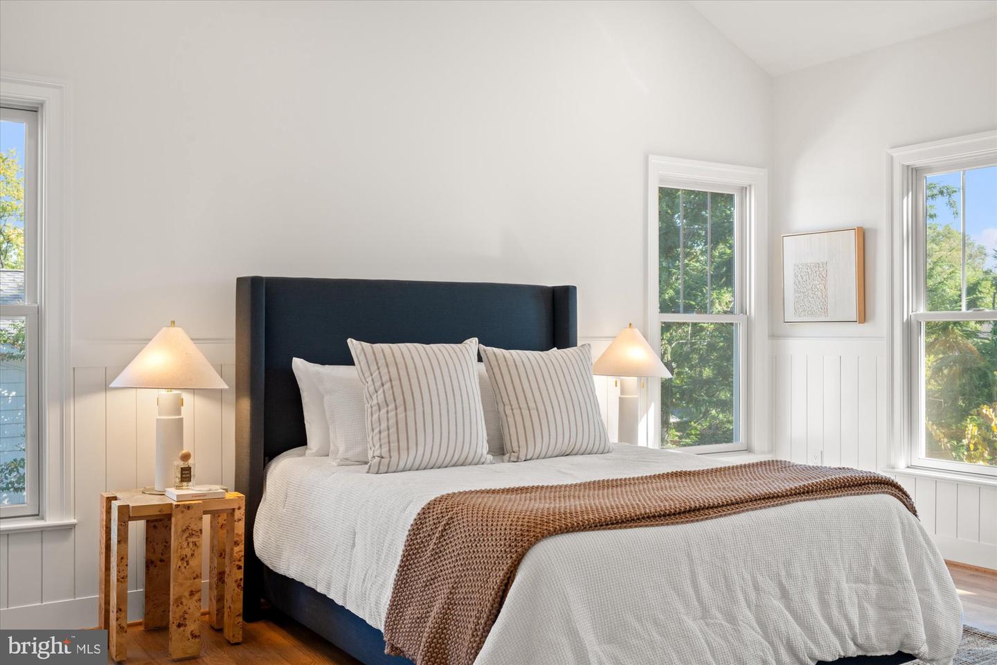 604 CRESTWOOD DR, ALEXANDRIA, Virginia 22302, 5 Bedrooms Bedrooms, ,4 BathroomsBathrooms,Residential,For sale,604 CRESTWOOD DR,VAAX2050766 MLS # VAAX2050766