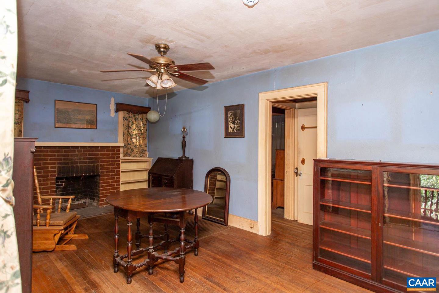 554 VALLEY RD, CHARLOTTESVILLE, Virginia 22903, 1 Bedroom Bedrooms, ,1 BathroomBathrooms,Residential,For sale,554 VALLEY RD,670014 MLS # 670014
