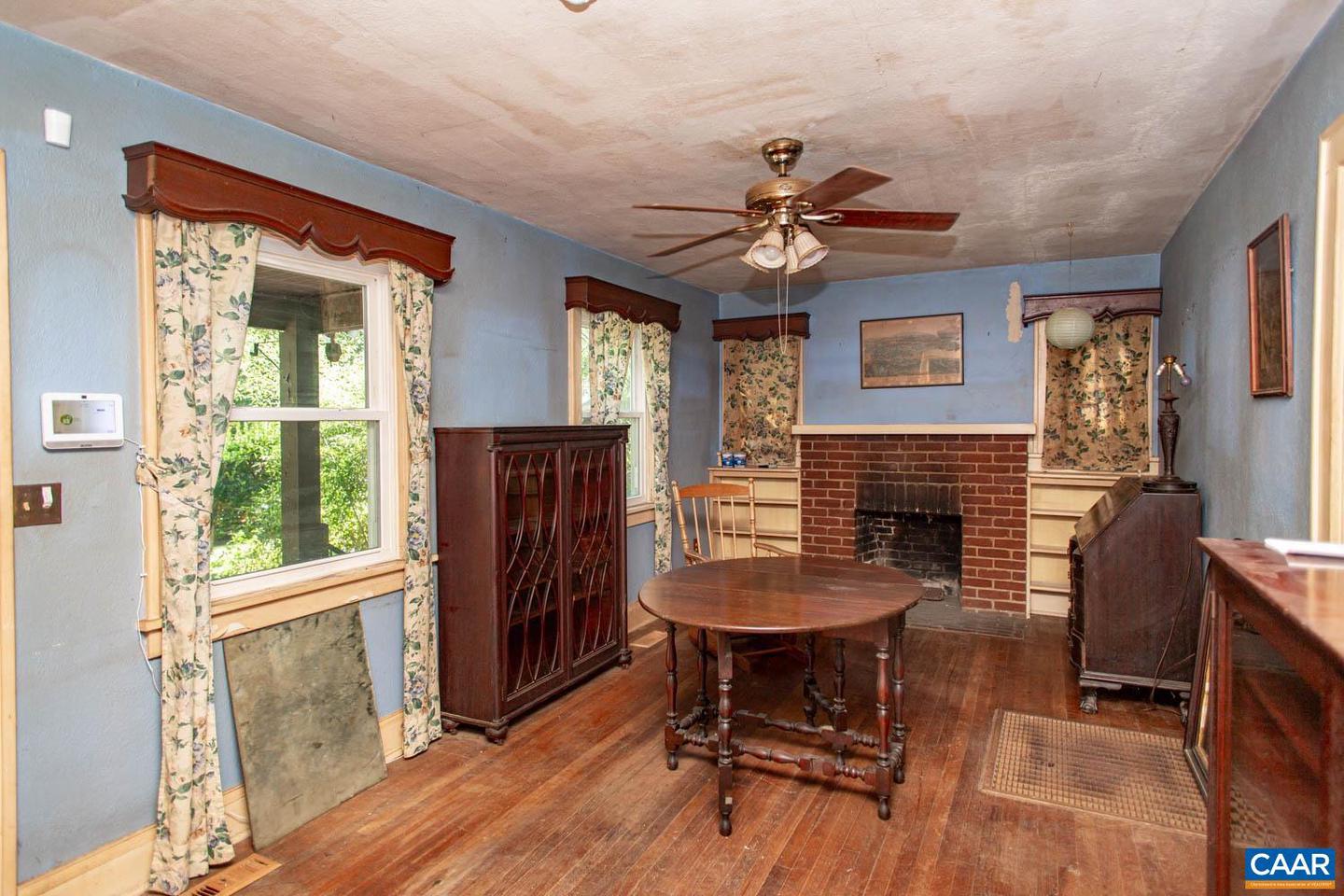 554 VALLEY RD, CHARLOTTESVILLE, Virginia 22903, 1 Bedroom Bedrooms, ,1 BathroomBathrooms,Residential,For sale,554 VALLEY RD,670014 MLS # 670014