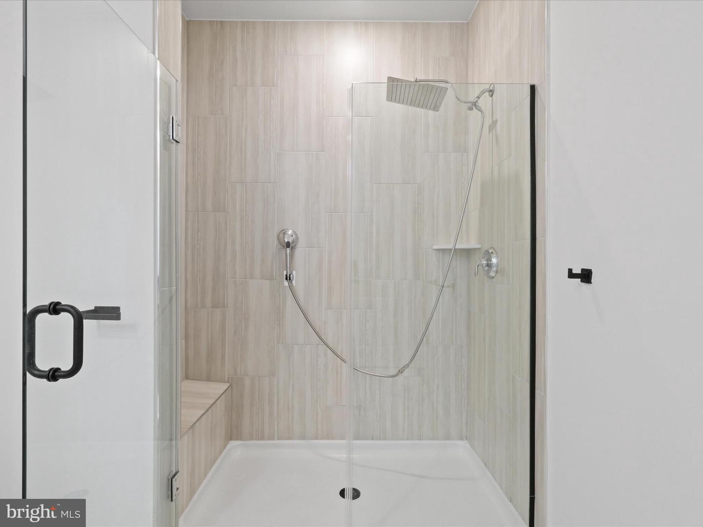 42874 FIREFLY SONATA TER #107, ASHBURN, Virginia 20148, 2 Bedrooms Bedrooms, ,2 BathroomsBathrooms,Residential,For sale,42874 FIREFLY SONATA TER #107,VALO2108922 MLS # VALO2108922