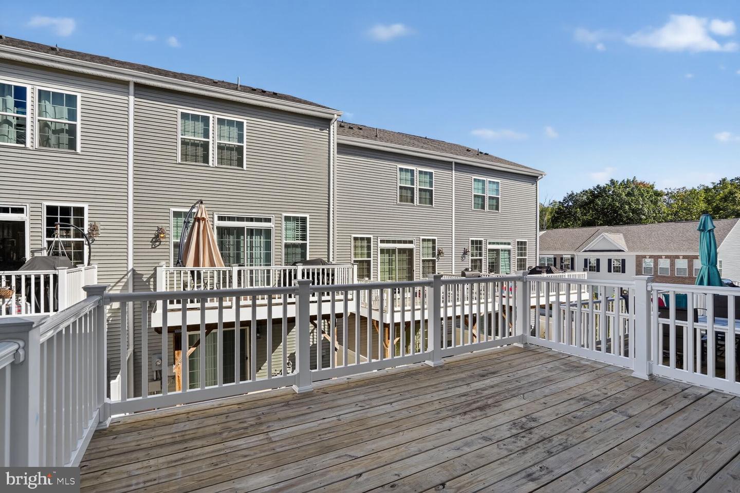 15272 CARTERSVILLE CT, HAYMARKET, Virginia 20169, 3 Bedrooms Bedrooms, ,3 BathroomsBathrooms,Residential,For sale,15272 CARTERSVILLE CT,VAPW2106014 MLS # VAPW2106014