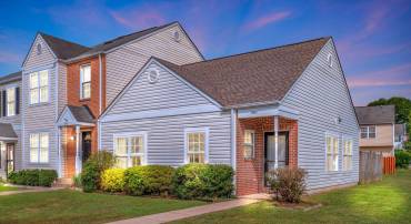 2901 BROYHILL CT, FREDERICKSBURG, Virginia 22408, 2 Bedrooms Bedrooms, ,2 BathroomsBathrooms,Residential,For sale,2901 BROYHILL CT,VASP2036914 MLS # VASP2036914