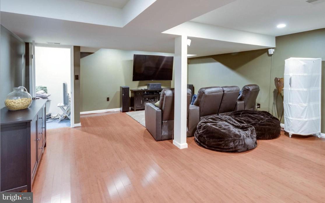 11330 EDENDERRY DR, FAIRFAX, Virginia 22030, 4 Bedrooms Bedrooms, ,3 BathroomsBathrooms,Residential,For sale,11330 EDENDERRY DR,VAFX2274418 MLS # VAFX2274418