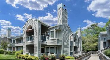 11723-C SUMMERCHASE CIR, RESTON, Virginia 20194, 2 Bedrooms Bedrooms, 4 Rooms Rooms,1 BathroomBathrooms,Residential,For sale,11723-C SUMMERCHASE CIR,VAFX2274616 MLS # VAFX2274616
