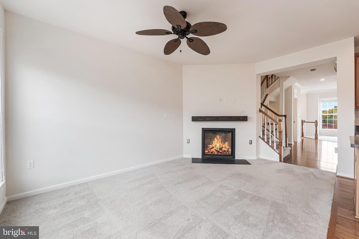 16329 FLOTSAM LN, WOODBRIDGE, Virginia 22191, 3 Bedrooms Bedrooms, ,3 BathroomsBathrooms,Residential,For sale,16329 FLOTSAM LN,VAPW2106086 MLS # VAPW2106086