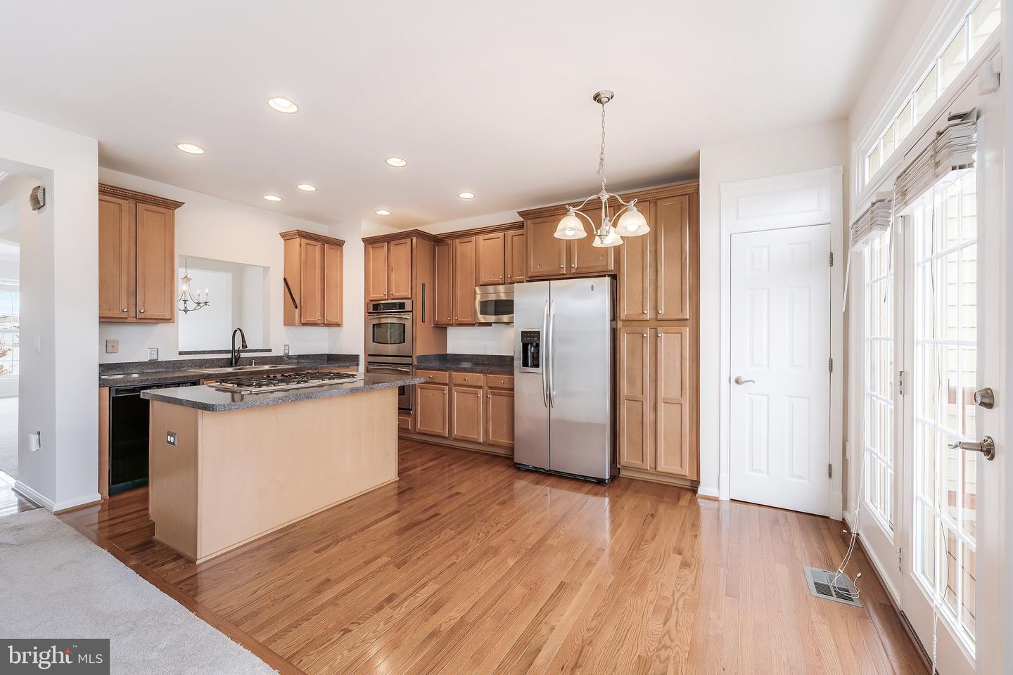 16329 FLOTSAM LN, WOODBRIDGE, Virginia 22191, 3 Bedrooms Bedrooms, ,3 BathroomsBathrooms,Residential,For sale,16329 FLOTSAM LN,VAPW2106086 MLS # VAPW2106086