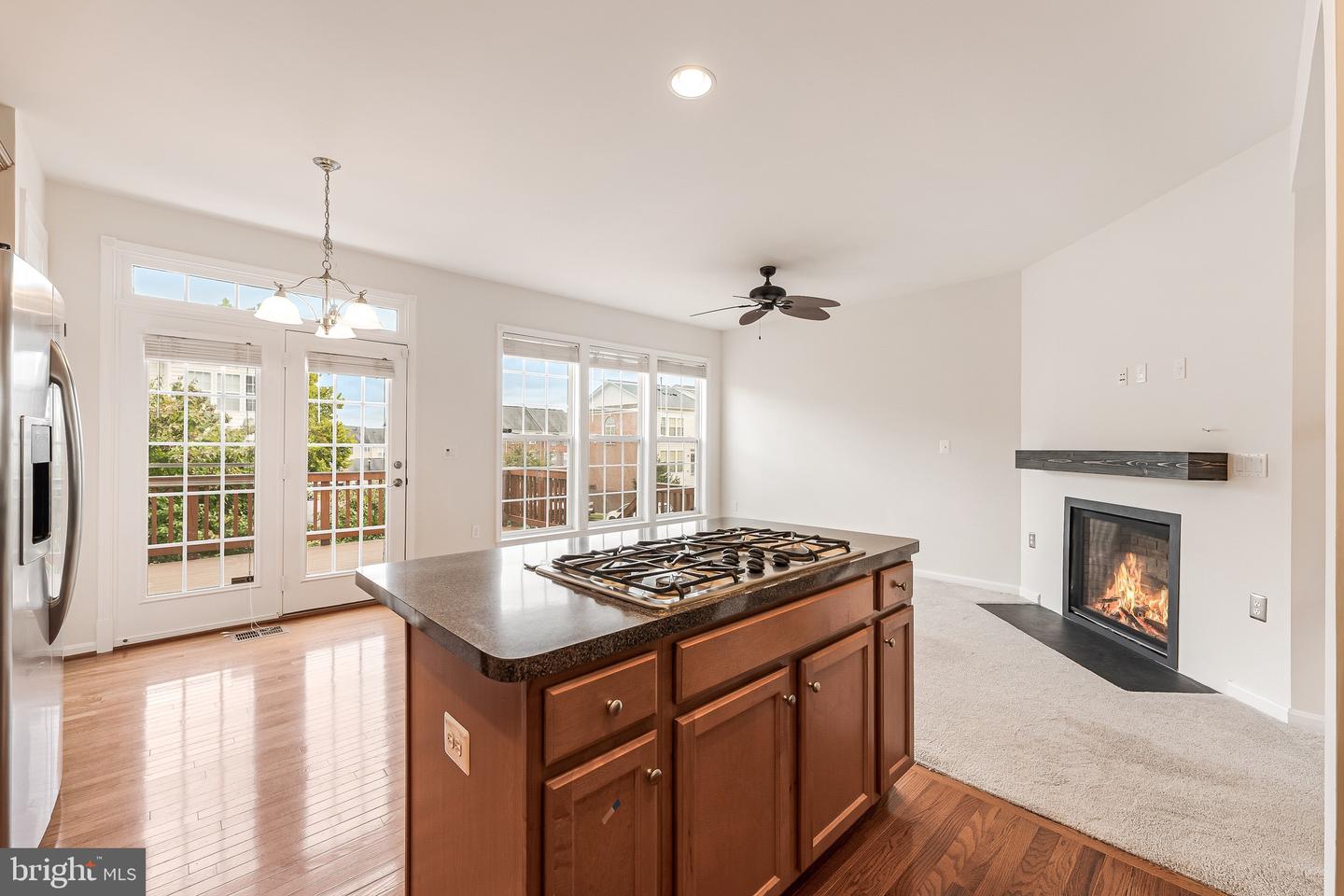 16329 FLOTSAM LN, WOODBRIDGE, Virginia 22191, 3 Bedrooms Bedrooms, ,3 BathroomsBathrooms,Residential,For sale,16329 FLOTSAM LN,VAPW2106086 MLS # VAPW2106086