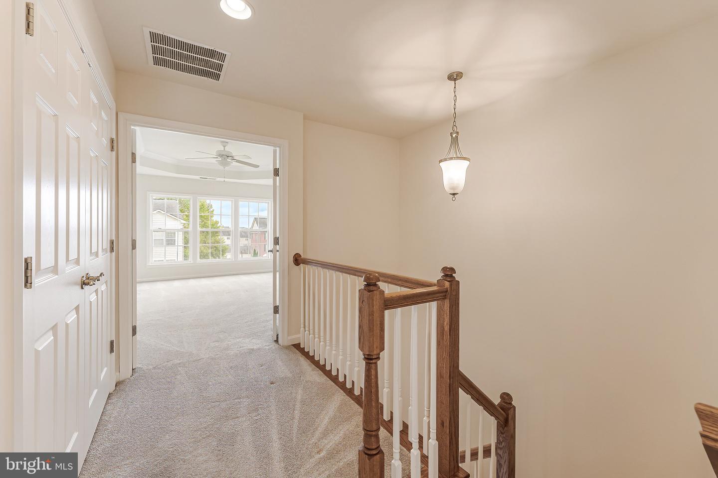 16329 FLOTSAM LN, WOODBRIDGE, Virginia 22191, 3 Bedrooms Bedrooms, ,3 BathroomsBathrooms,Residential,For sale,16329 FLOTSAM LN,VAPW2106086 MLS # VAPW2106086