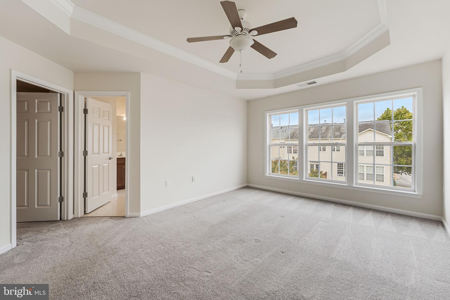 16329 FLOTSAM LN, WOODBRIDGE, Virginia 22191, 3 Bedrooms Bedrooms, ,3 BathroomsBathrooms,Residential,For sale,16329 FLOTSAM LN,VAPW2106086 MLS # VAPW2106086