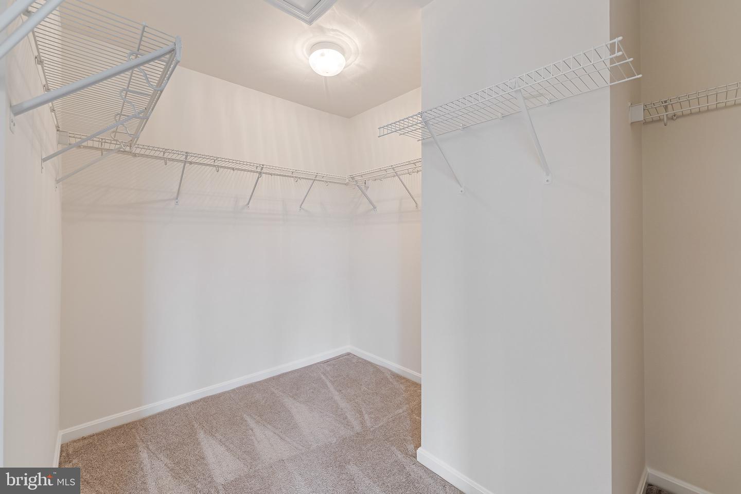 16329 FLOTSAM LN, WOODBRIDGE, Virginia 22191, 3 Bedrooms Bedrooms, ,3 BathroomsBathrooms,Residential,For sale,16329 FLOTSAM LN,VAPW2106086 MLS # VAPW2106086