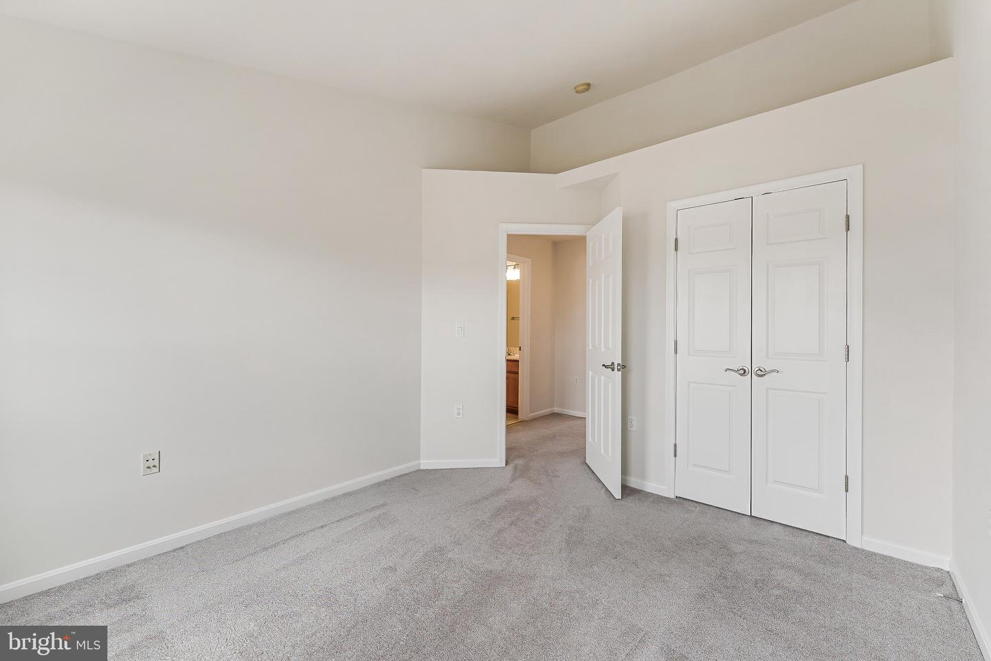 16329 FLOTSAM LN, WOODBRIDGE, Virginia 22191, 3 Bedrooms Bedrooms, ,3 BathroomsBathrooms,Residential,For sale,16329 FLOTSAM LN,VAPW2106086 MLS # VAPW2106086