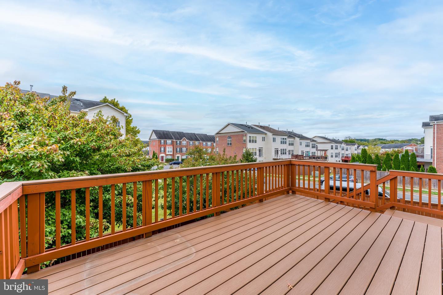 16329 FLOTSAM LN, WOODBRIDGE, Virginia 22191, 3 Bedrooms Bedrooms, ,3 BathroomsBathrooms,Residential,For sale,16329 FLOTSAM LN,VAPW2106086 MLS # VAPW2106086