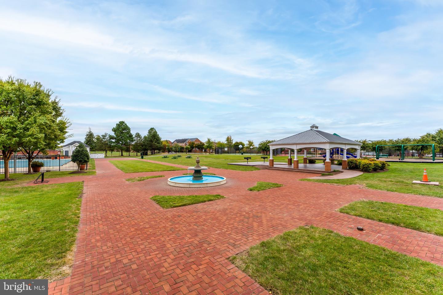 16329 FLOTSAM LN, WOODBRIDGE, Virginia 22191, 3 Bedrooms Bedrooms, ,3 BathroomsBathrooms,Residential,For sale,16329 FLOTSAM LN,VAPW2106086 MLS # VAPW2106086